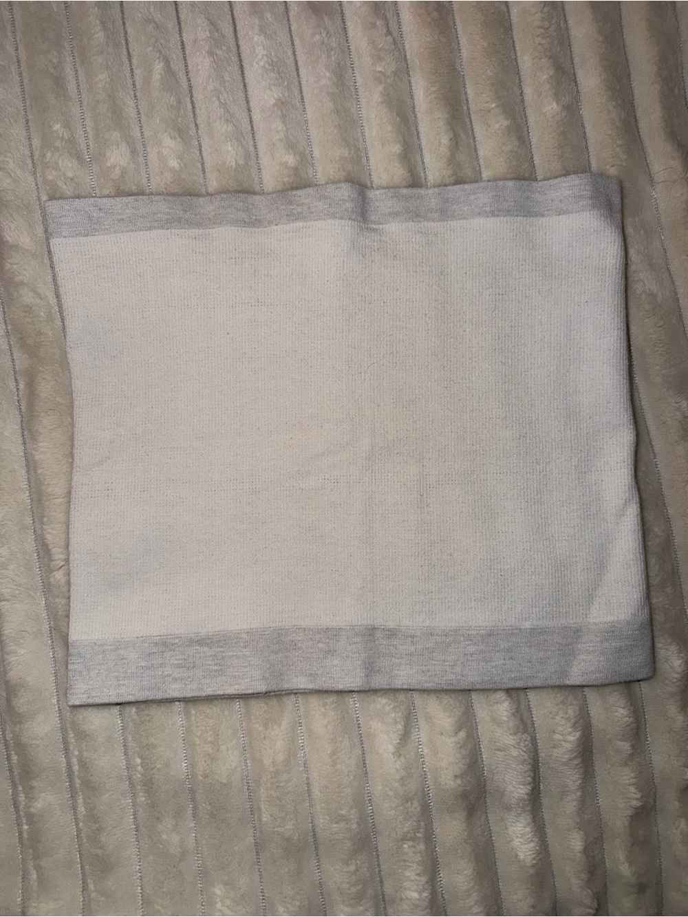 Bundle of Tops and Bodysuits Size M - Picture 4 of 13